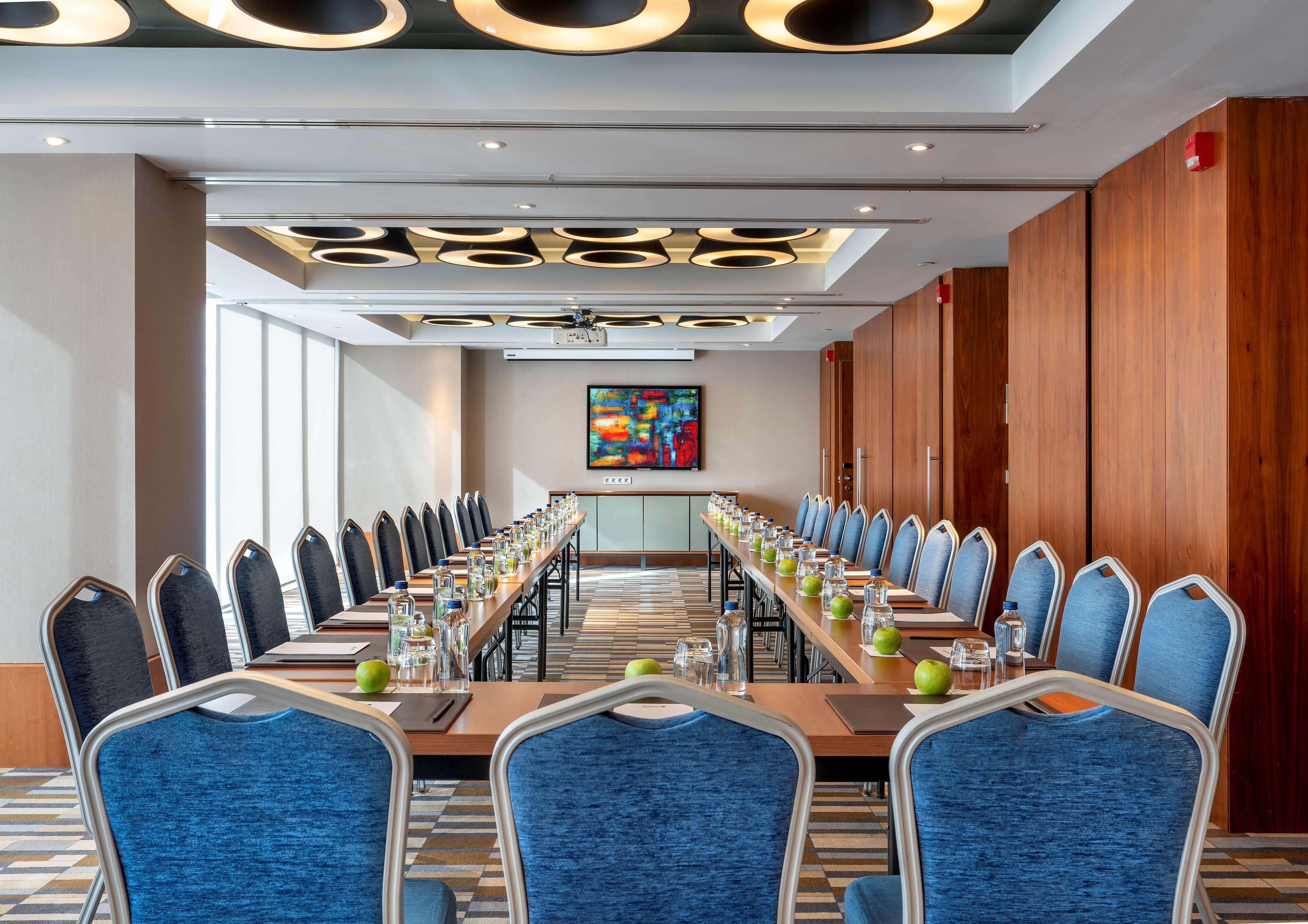 Radisson Blu Hotel Istanbul Asia Luaran gambar Meeting room
